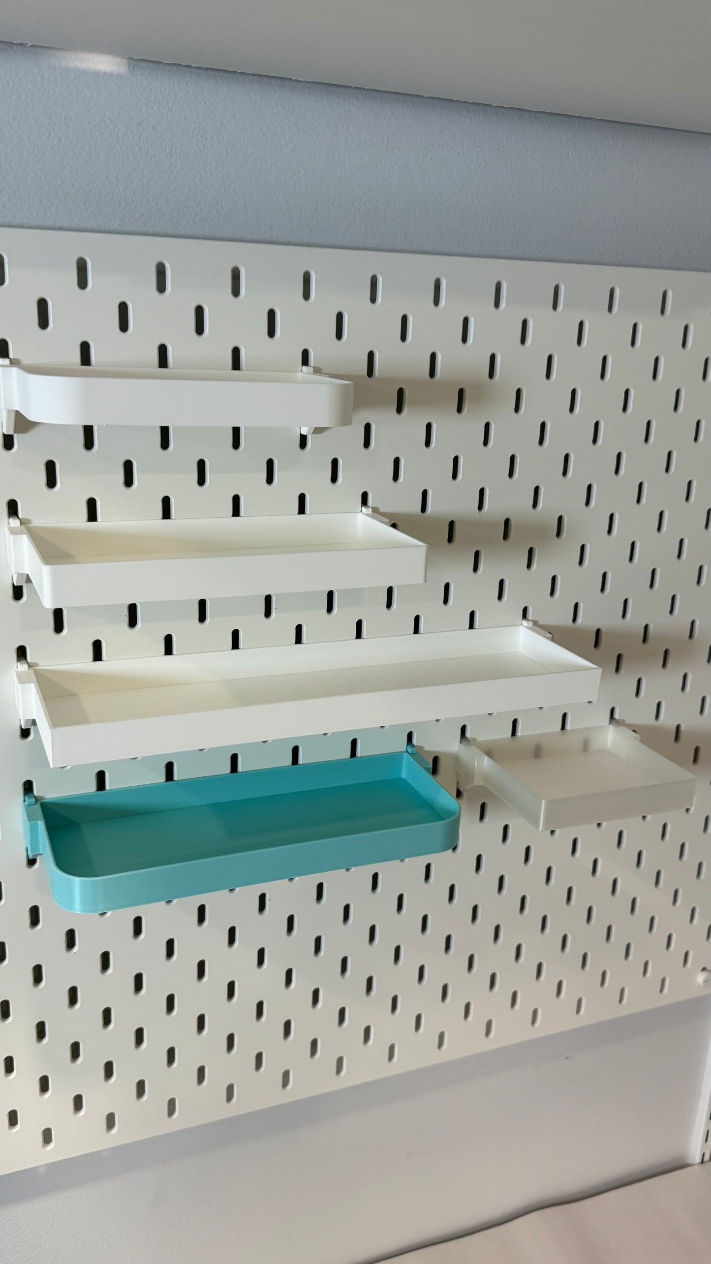Shelves for IKEA SKADIS and RASKOG