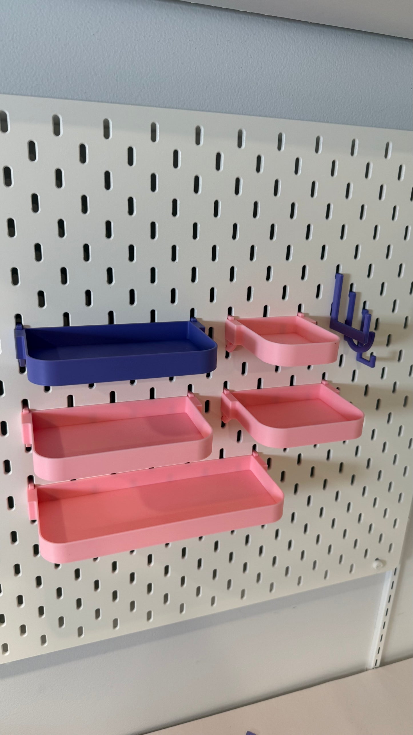 Shelves for IKEA SKADIS and RASKOG