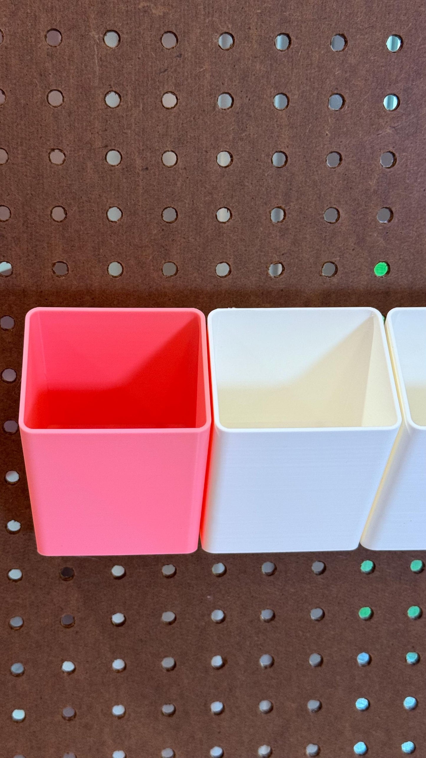 1/4” Pegboard Slanted Pencil Holder – Multiple Sizes – Open Style – 3D Printed Organizer – 30+ Colors