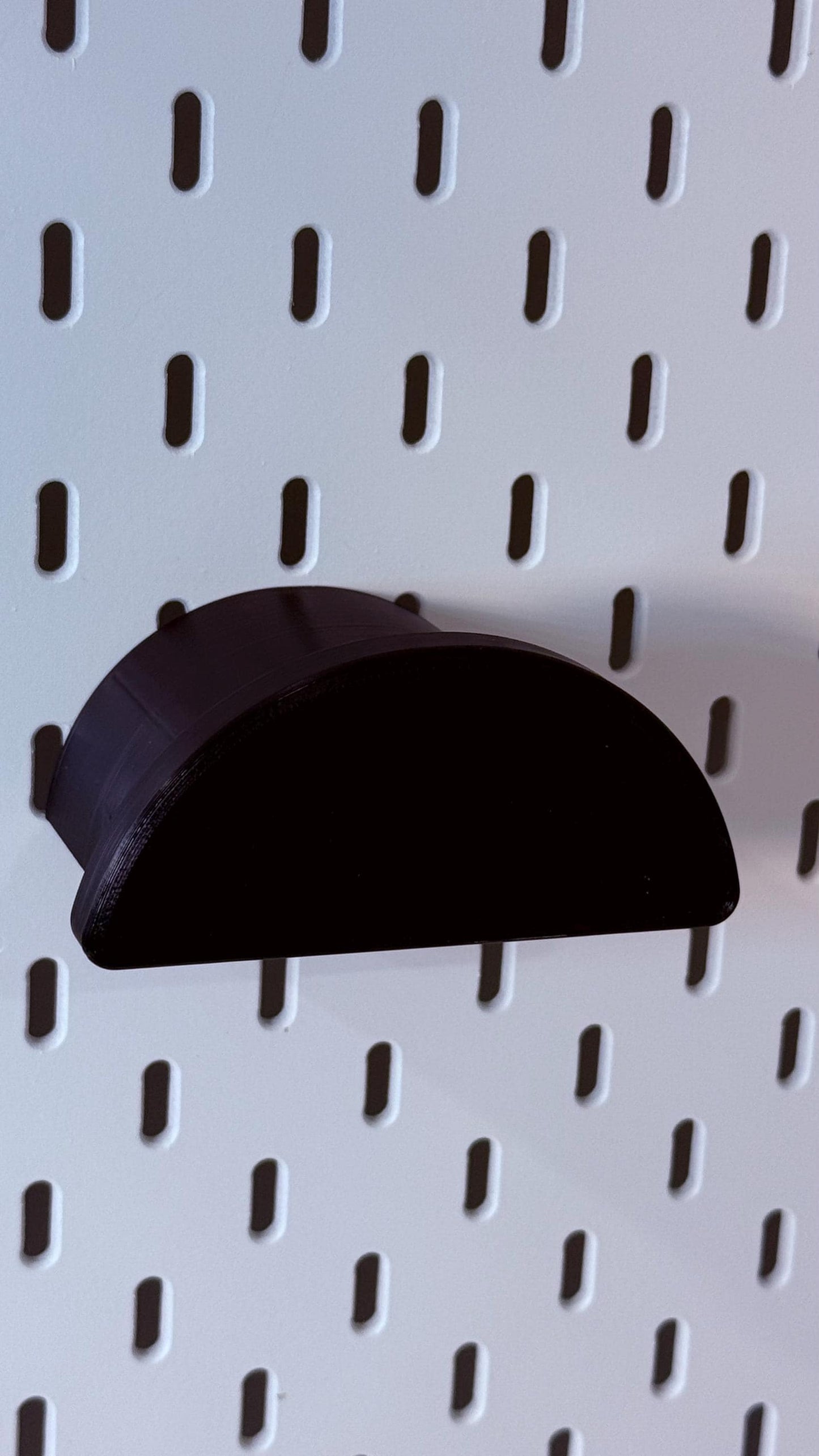 SKÅDIS Headset Holder with Magnetic Secret Compartment