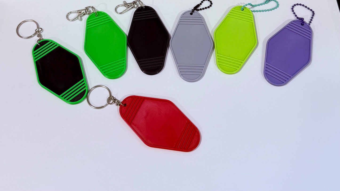 Retro Motel Keychain – 30+ Colors – NFC Option – Personalized Key Tag – Custom Gift – Bulk Discounts