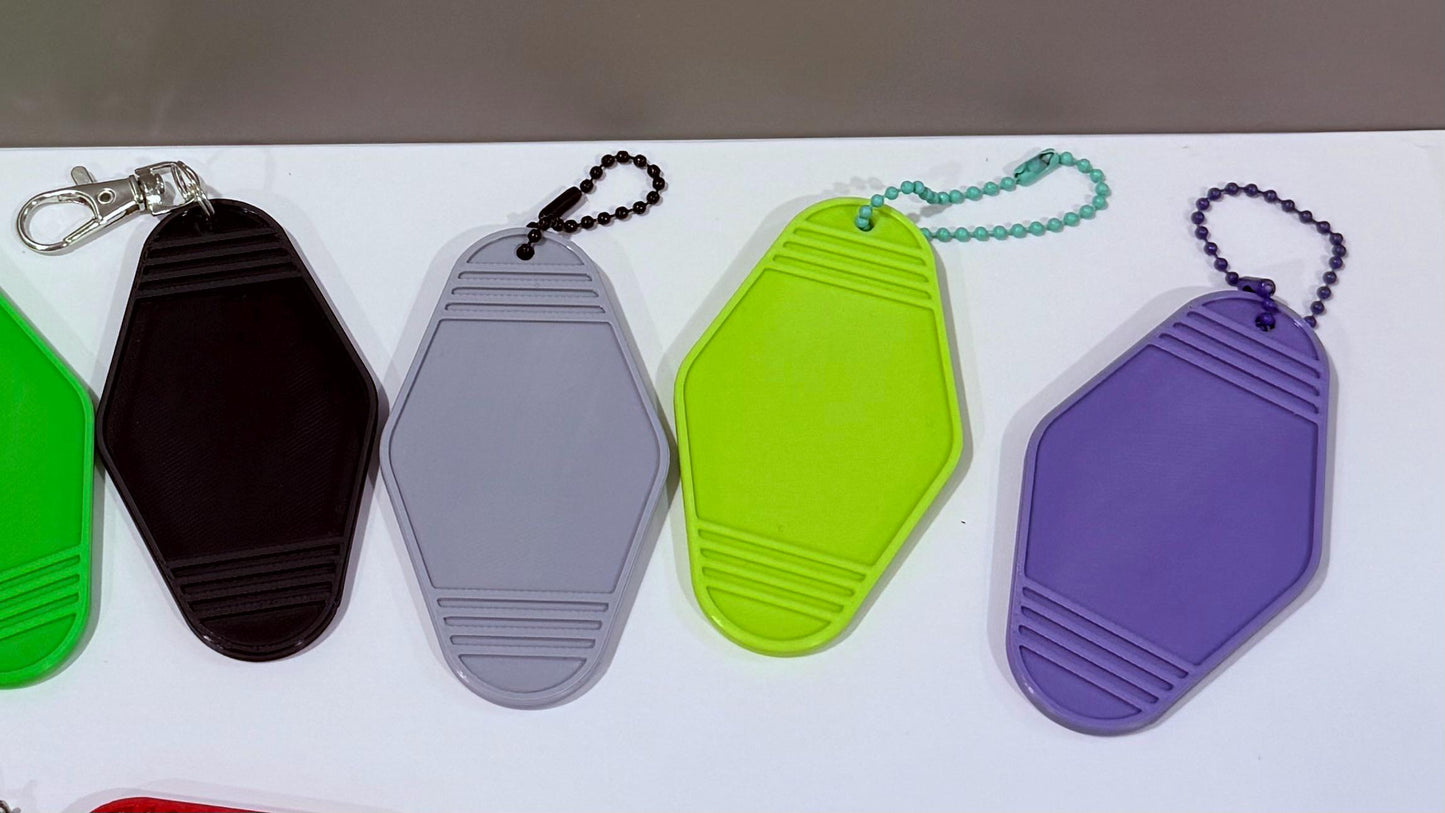 Retro Motel Keychain – 30+ Colors – NFC Option – Personalized Key Tag – Custom Gift – Bulk Discounts