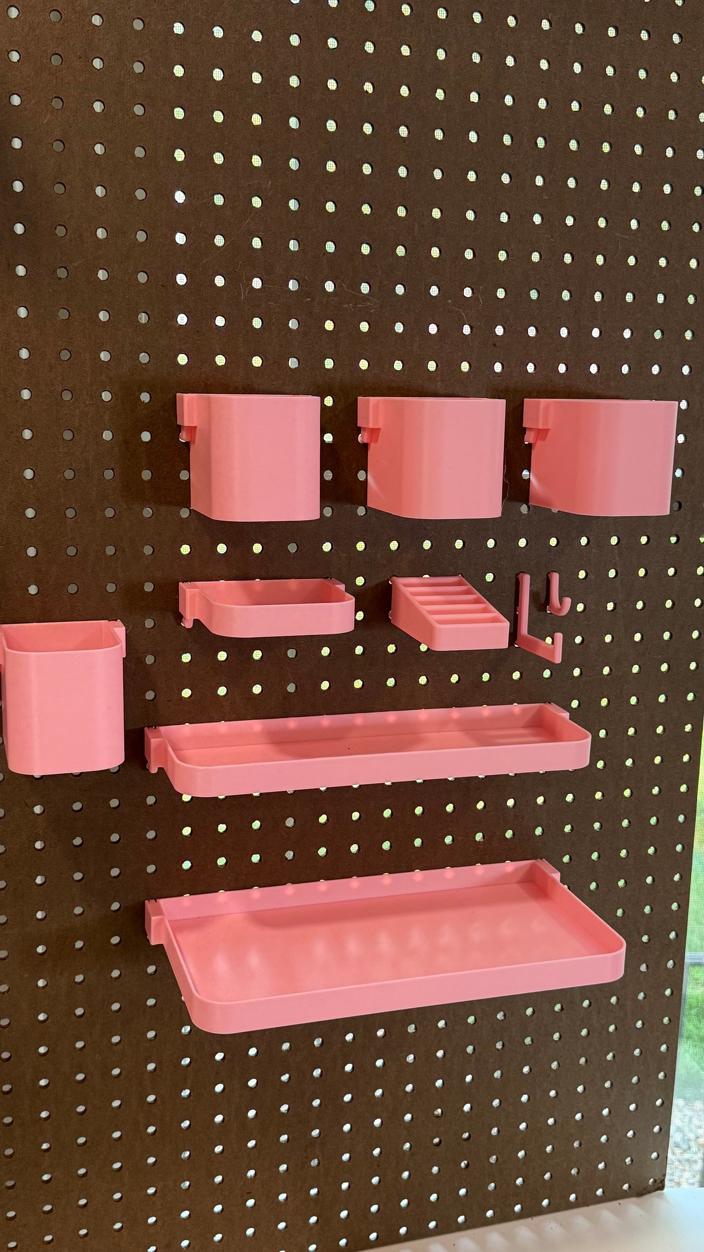 Bins in Multiple Sizes for Standard 1/4” Pegboard