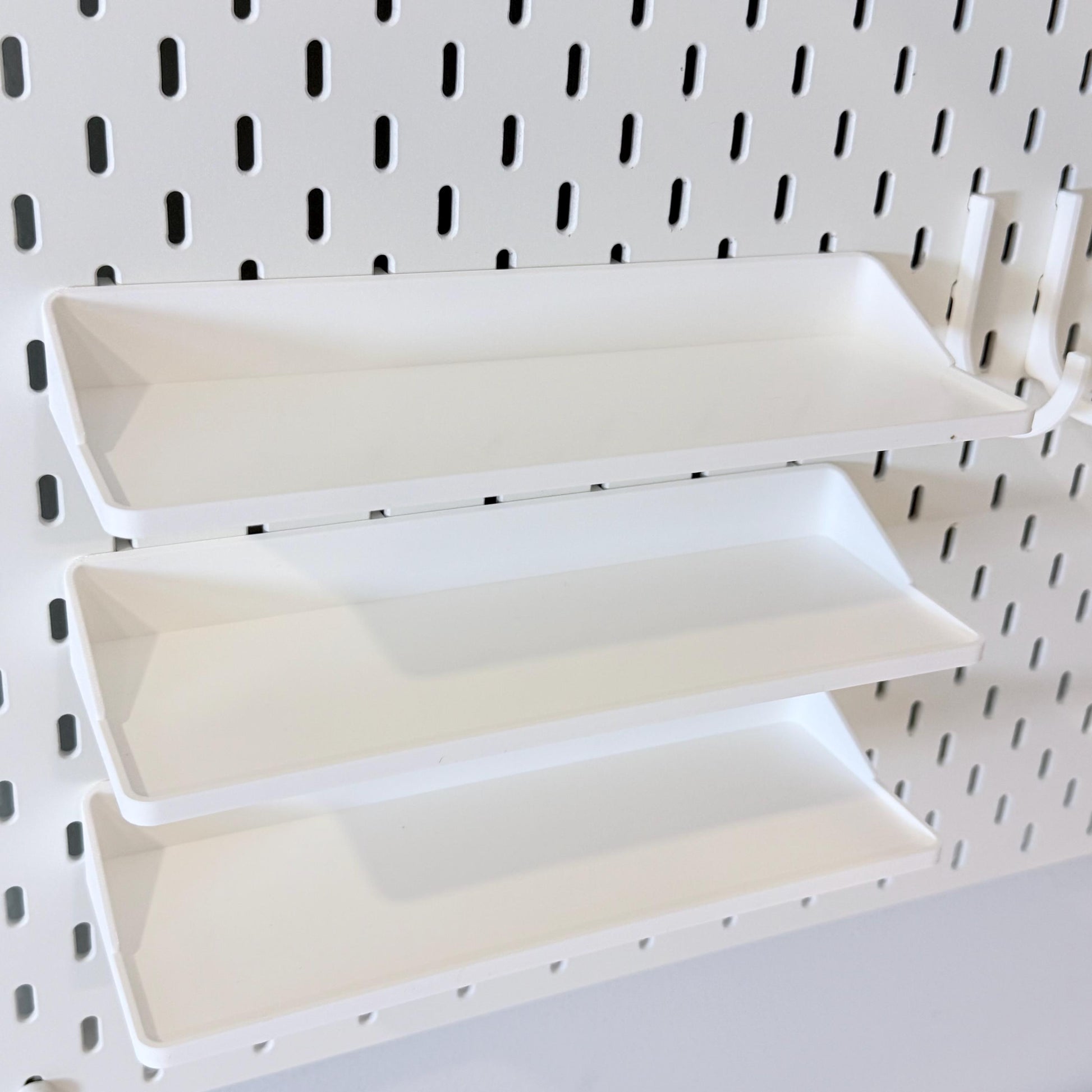 SKÅDIS Pegboard Shelf with Built-In Hooks - 3D Printed One-Piece Clean-Fit Design - 7 Sizes, 2 Depths - 30+ Colors