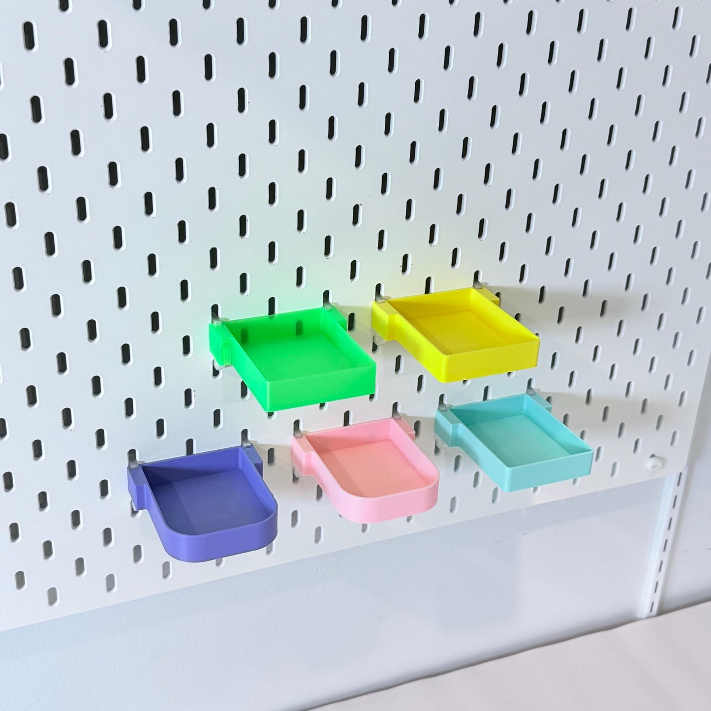 Shelves for IKEA SKADIS and RASKOG