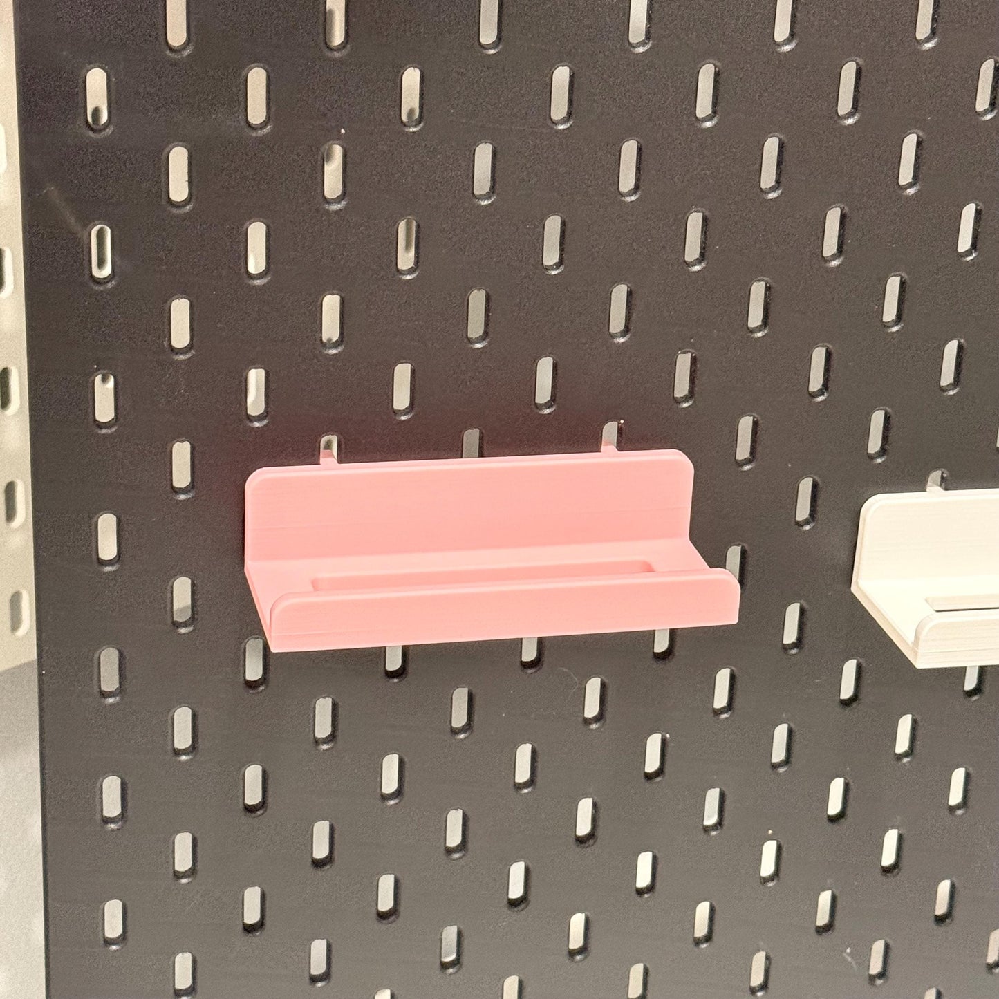 SKÅDIS Govee Pixel Art Display Mount – Secure Wall Display with Cable Clamp