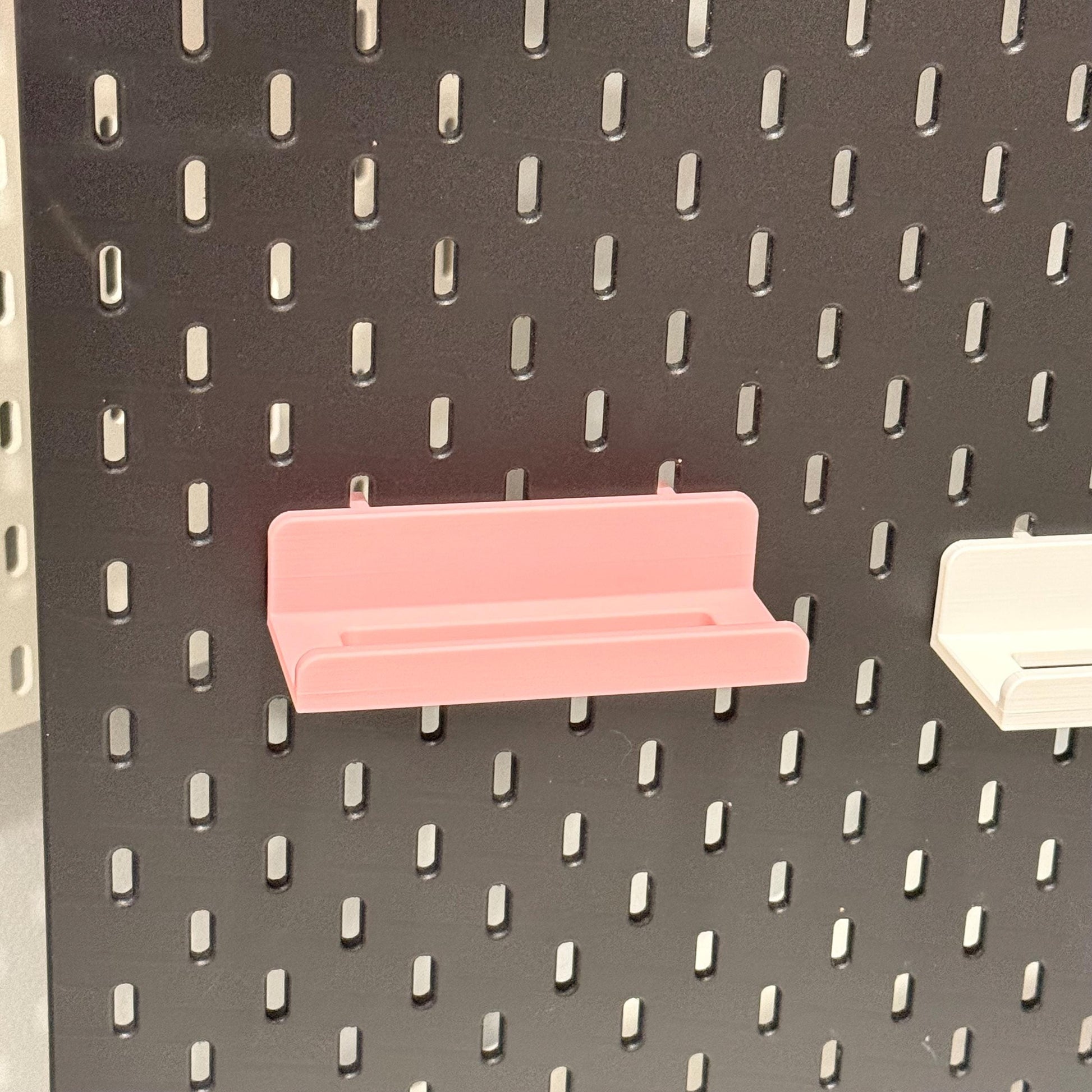 SKÅDIS Govee Pixel Art Display Mount – Secure Wall Display with Cable Clamp