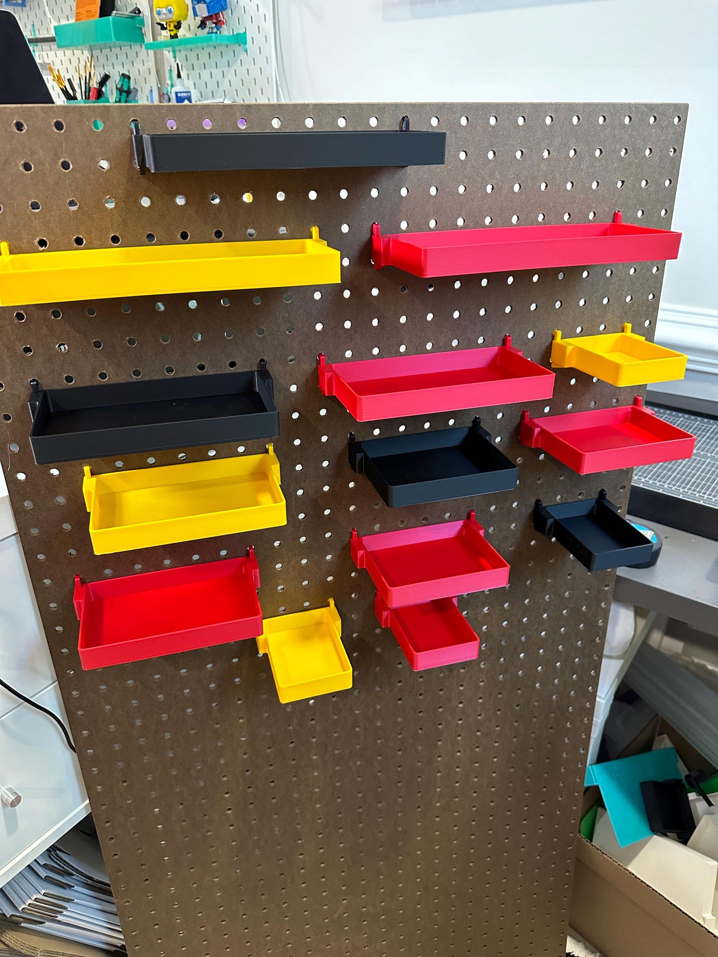 1/4" Pegboard Accessories Outlet | Discounted Shelves Bins Organizers | Misprints & Samples