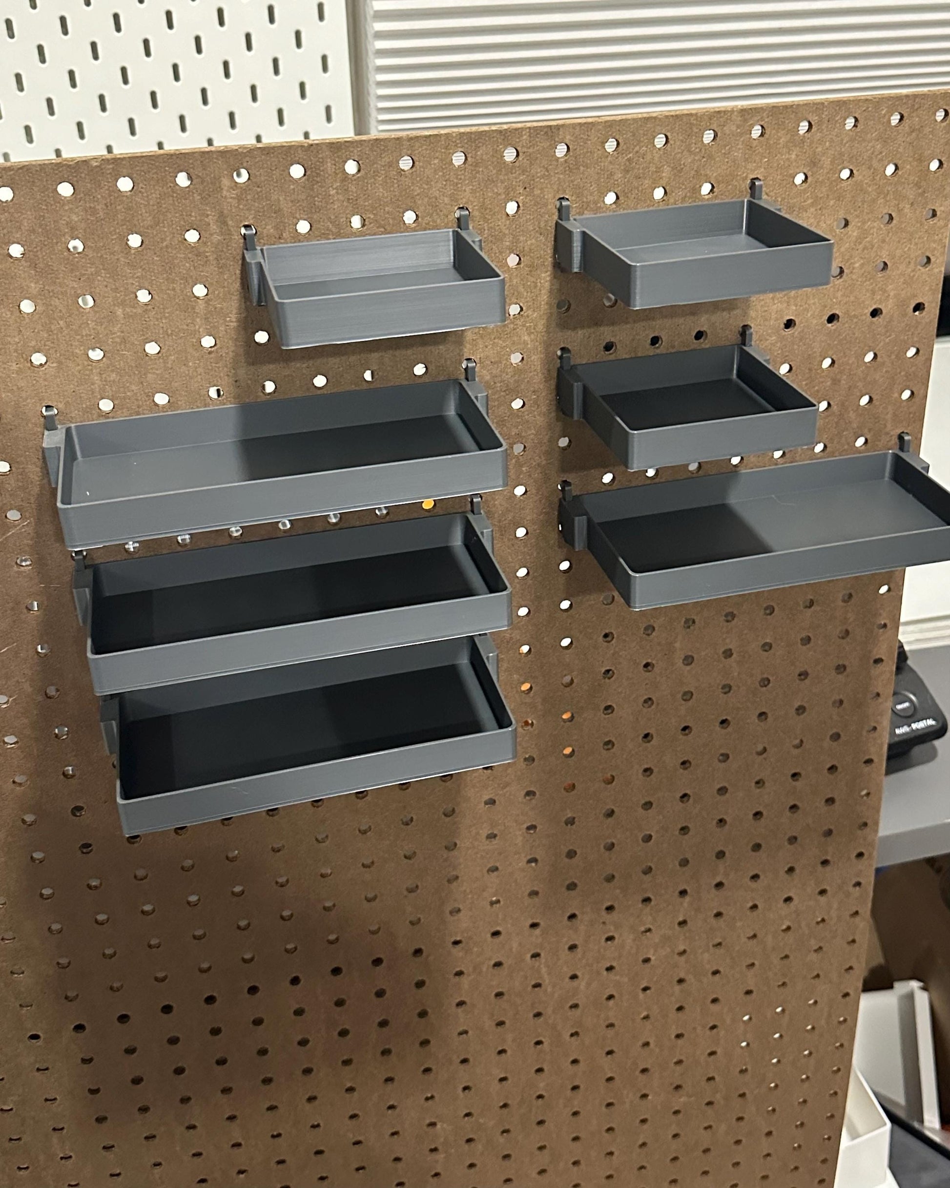 1/4" Pegboard Accessories Outlet | Discounted Shelves Bins Organizers | Misprints & Samples