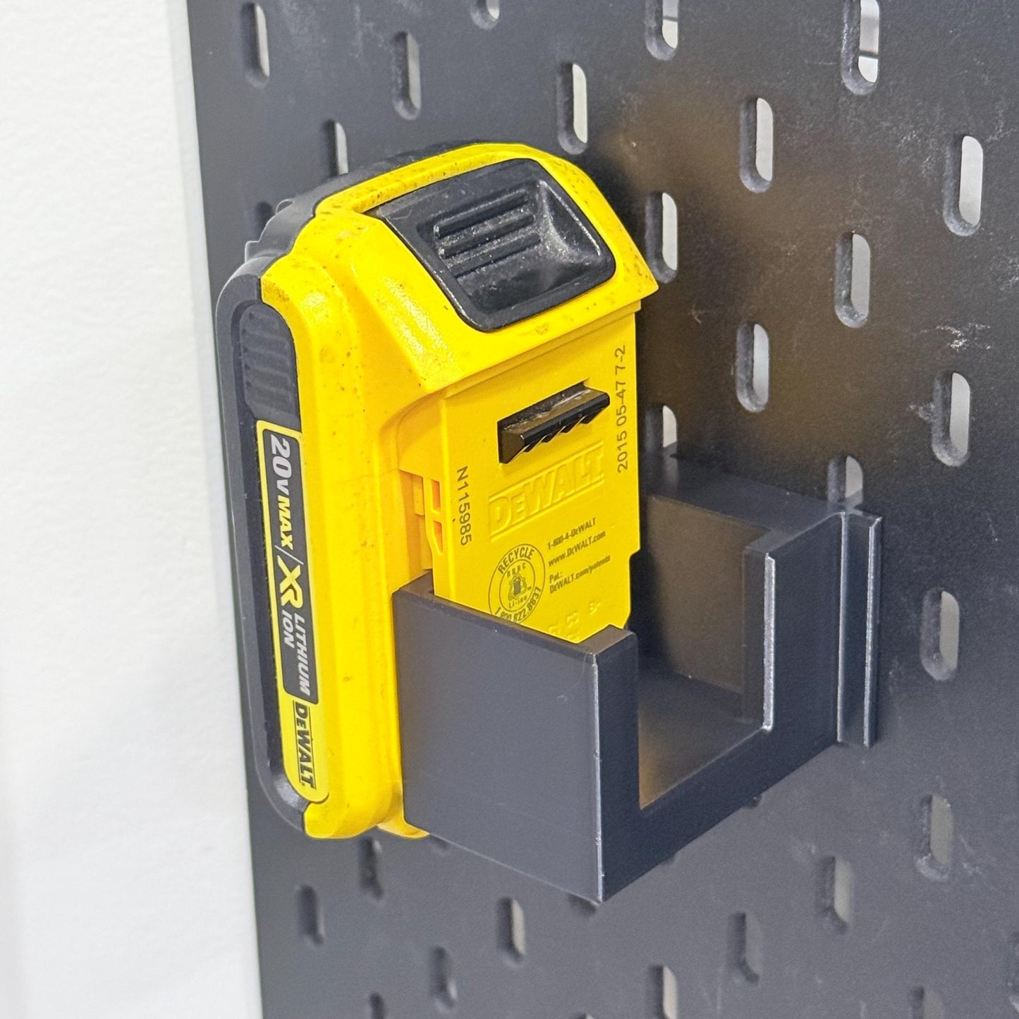 DeWalt Battery Holder – Dual – IKEA SKÅDIS Mount – 20V MAX Compact & Standard
