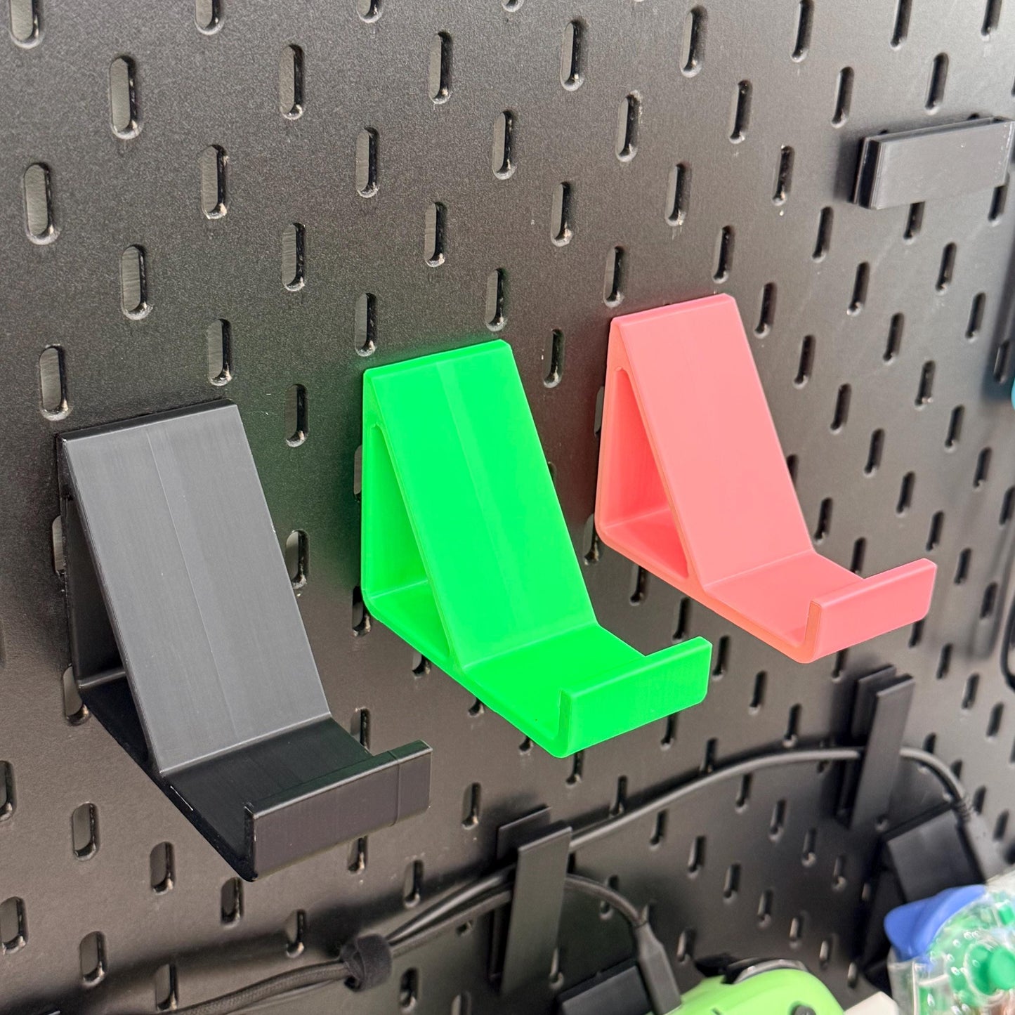 Controller Mount for IKEA SKÅDIS Pegboard - 3D Printed Wall Holder for Xbox, Playstation, Switch Pro - 30+ Colors