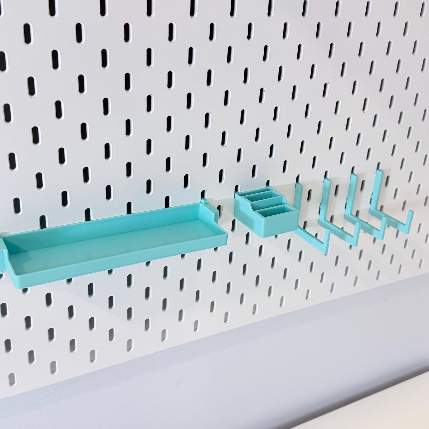 Game Console Dock Shelf for IKEA SKÅDIS Pegboard - 3D Printed Wall Mount with Mini Controller Holder - 30+ Colors