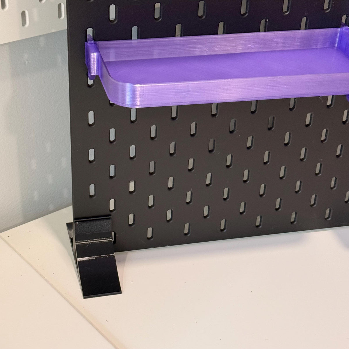 SKÅDIS Free-Standing Feet for IKEA Pegboard - 3D Printed Desktop Stand Attachment for Display, Crafts, Office