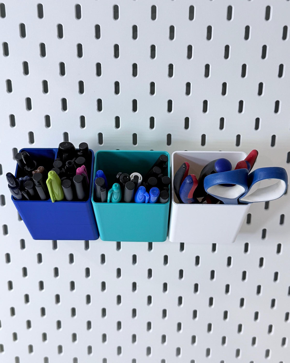 Slanted Pencil Container for IKEA SKÅDIS Pegboards - 3D Printed Pen and Marker Holder - Desk and Craft Room Organizer - 30+ Colors